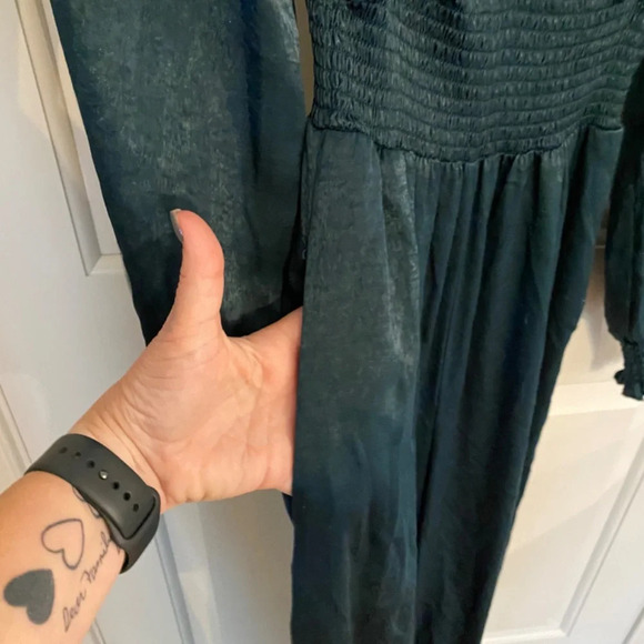 Hutch Touch of Satin Jumpsuit/Emerald Green, 33869 - Picture 9 of 16